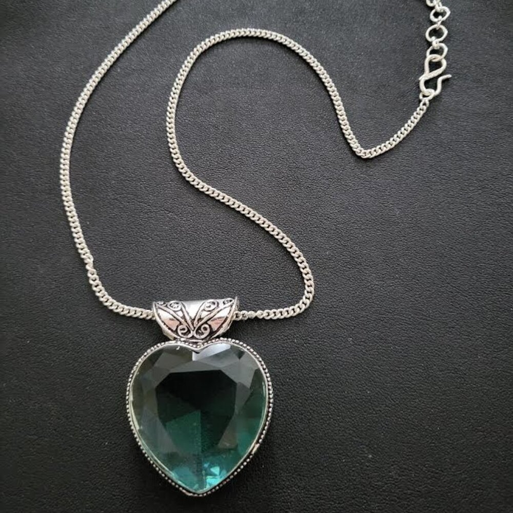 Chrome Diopside Rare find large Sterling Silver Necklace IN .925 - NWOT!!!!